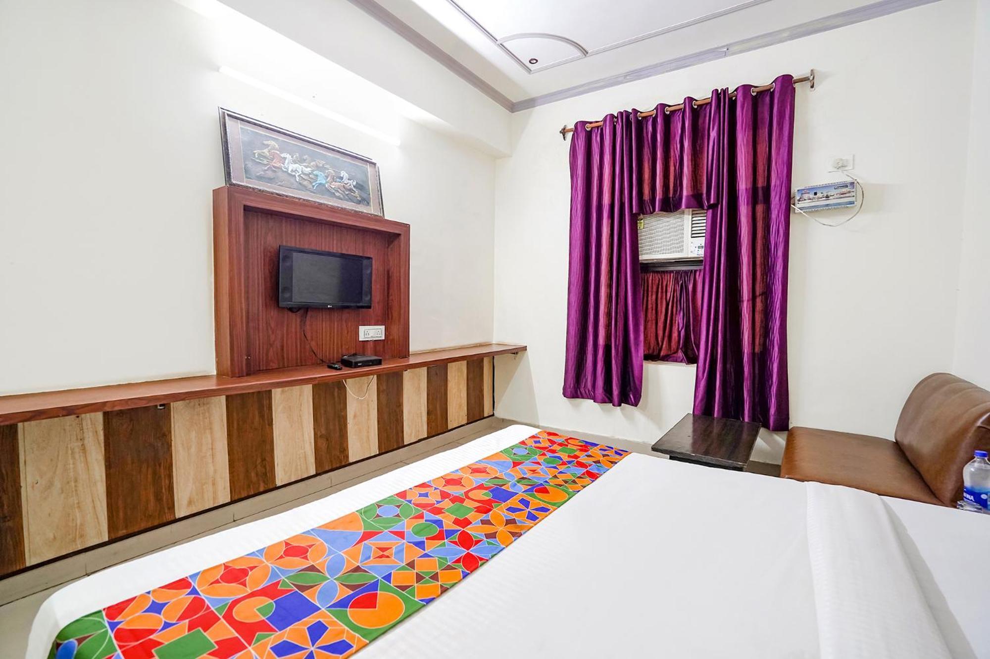 Fabhotel Prashant Palace マイソール エクステリア 写真
