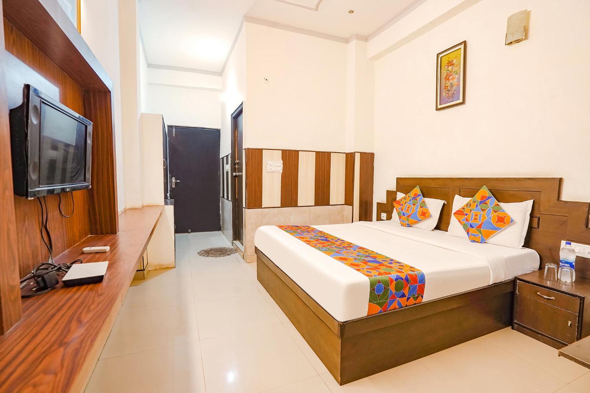 Fabhotel Prashant Palace マイソール エクステリア 写真