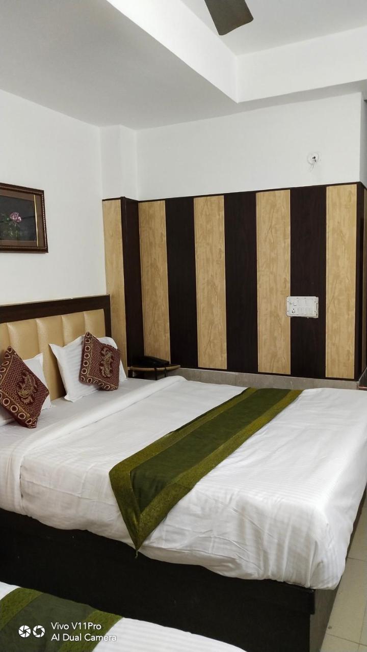 Fabhotel Prashant Palace マイソール エクステリア 写真