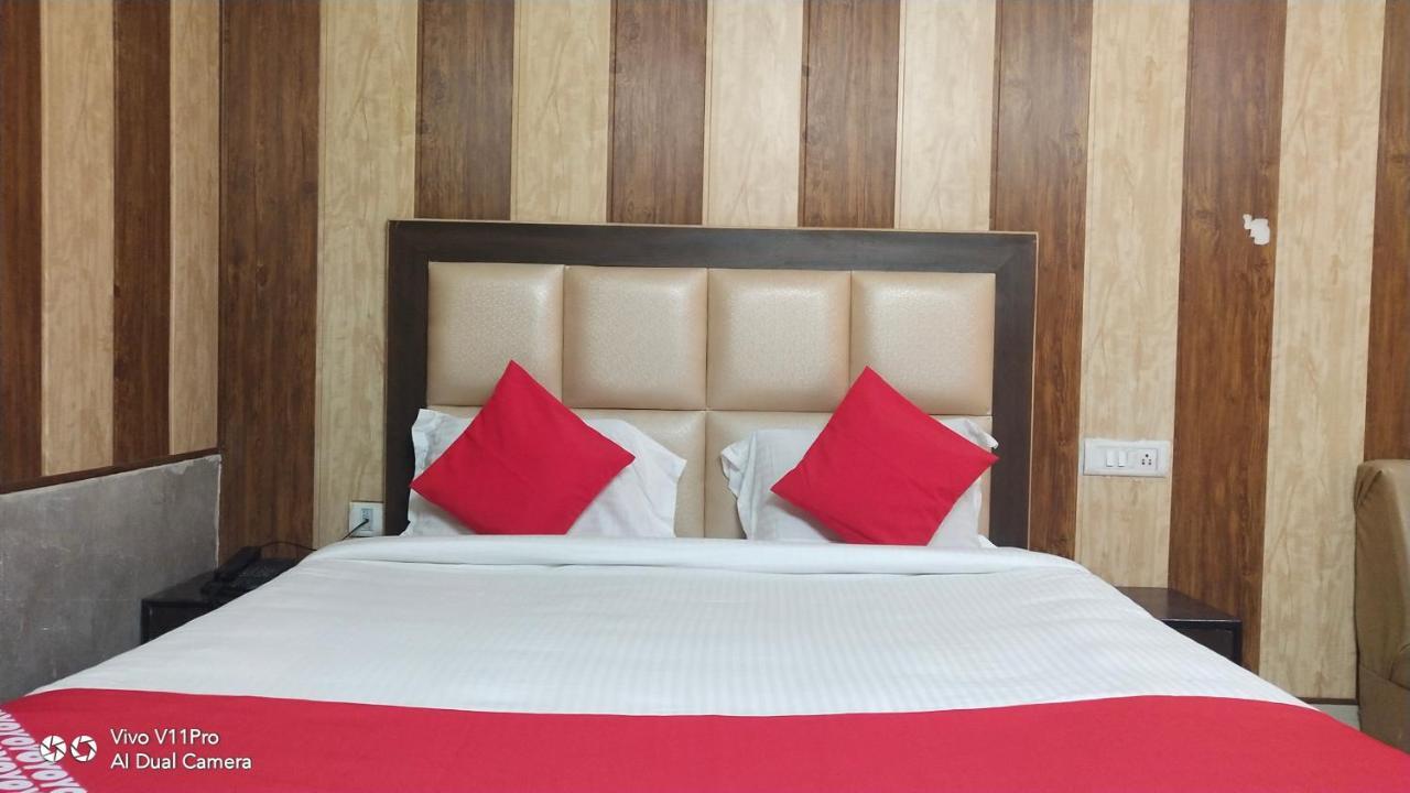 Fabhotel Prashant Palace マイソール エクステリア 写真